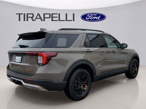 New 2026 Ford Explorer Tremor w/ Tremor Convenience Package image 7