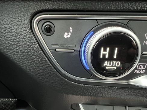 Used 2022 Audi Q5 2.0T Premium Plus w/ Premium Plus Package image 38