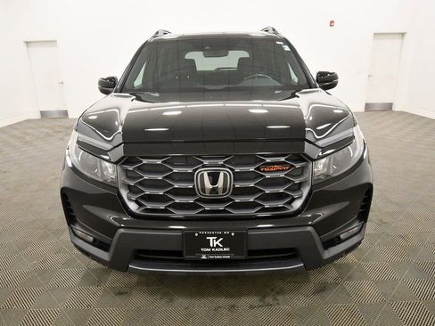 Certified 2023 Honda Passport TrailSport image 11