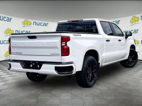 Used 2023 Chevrolet Silverado 1500 Custom AWD/4WD image 6