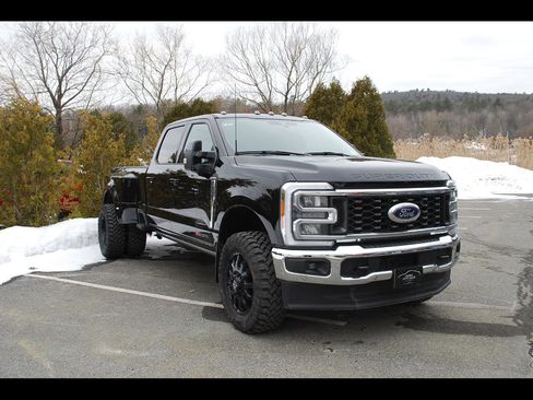 Used 2023 Ford F350 Lariat w/ Lariat Ultimate Package image 1