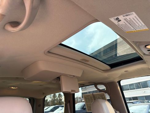 Used 2006 Chevrolet Tahoe Z71 w/ Z71 Preferred Equipment Group image 12