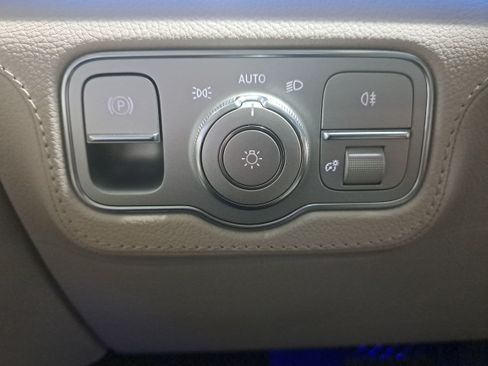 New 2026 Mercedes-Benz GLE 450 4MATIC image 26