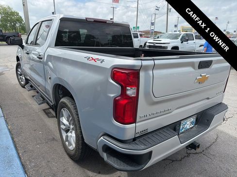 Used 2022 Chevrolet Silverado 1500 Custom w/ Safety Confidence Package image 4