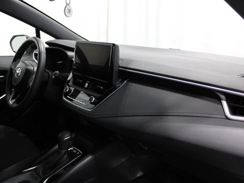 Used 2024 Toyota Corolla SE w/ SE Premium Package FWD image 24