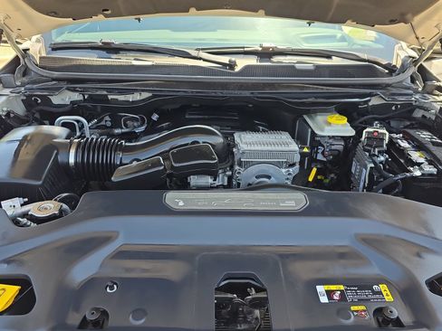 Used 2022 Jeep Wagoneer Series III w/ Flexible Seating Group AWD/4WD image 33