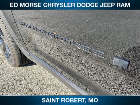 New 2025 Jeep Grand Cherokee L Altitude AWD/4WD image 10