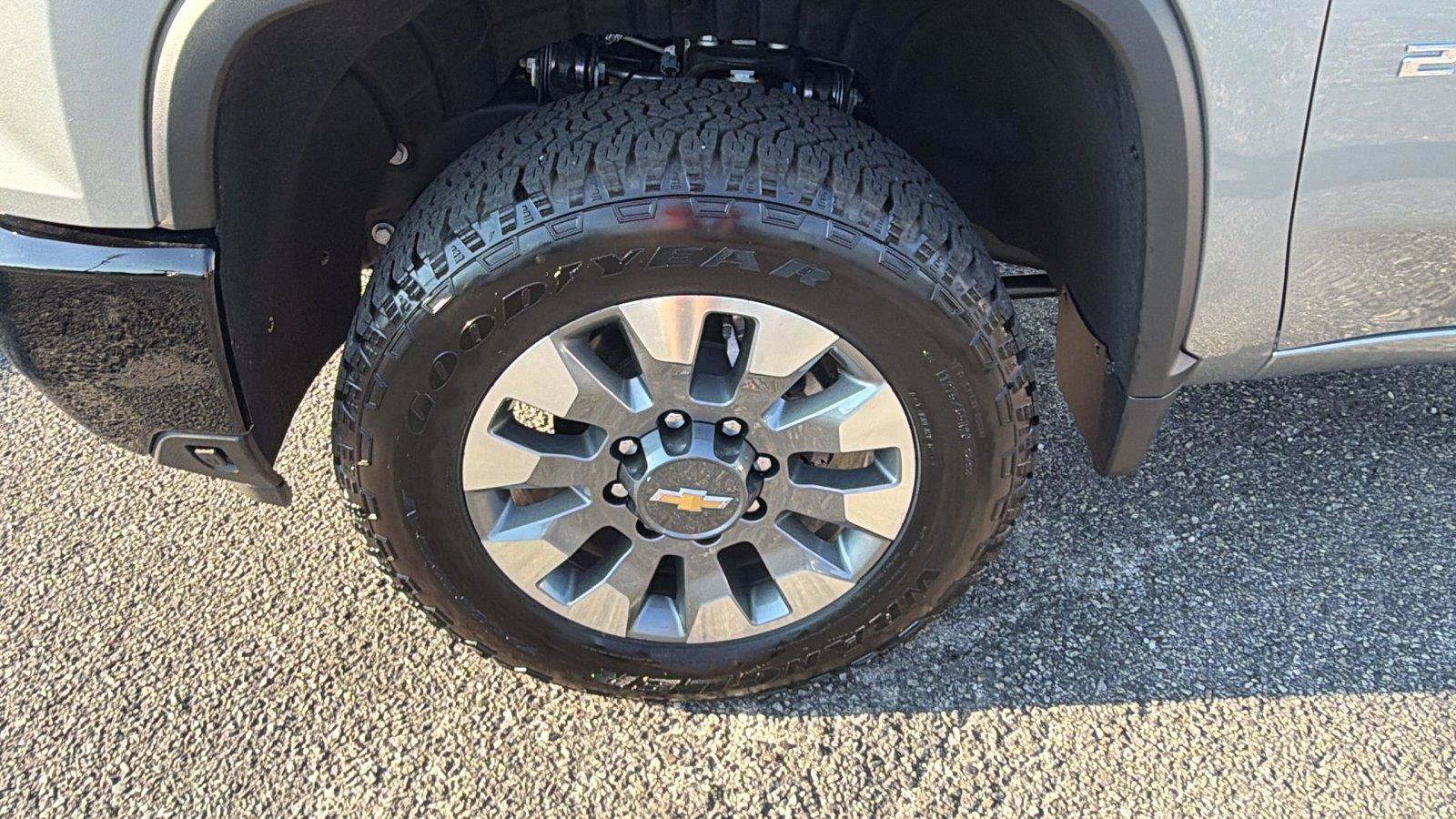 New 2026 Chevrolet Silverado 2500 Custom w/ Custom Value Package AWD/4WD image 12