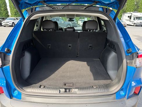 Used 2021 Ford Escape SEL w/ Technology Package AWD/4WD image 10