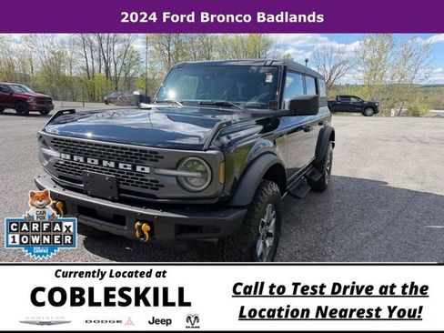 Used 2024 Ford Bronco Badlands AWD/4WD image 9