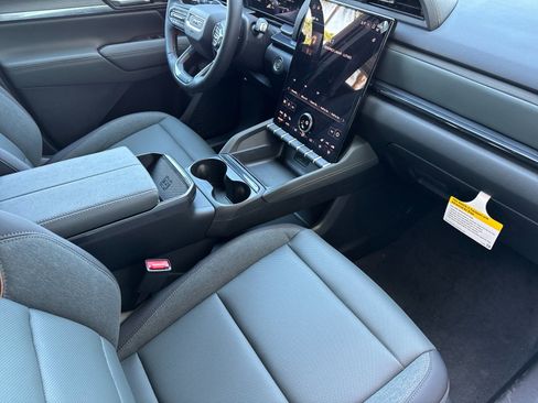 New 2026 GMC Terrain AT4 AWD/4WD image 16