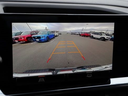 Used 2025 GMC Sierra 1500 SLT image 31