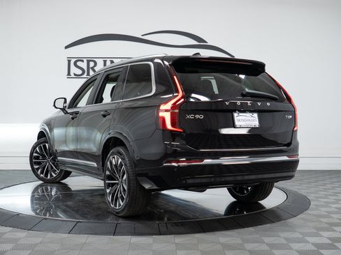 New 2026 Volvo XC90 T8 Plus w/ Protection Package Premier AWD/4WD image 29