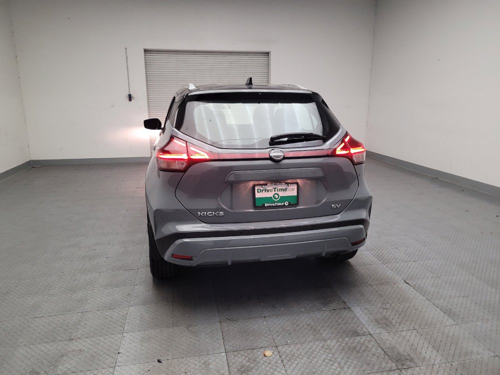 Used 2023 Nissan Kicks SV FWD image 6