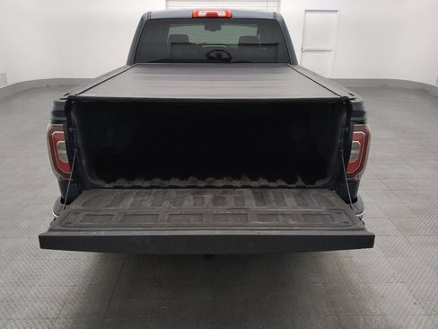 Used 2017 GMC Sierra 1500 SLT w/ SLT Premium Package AWD/4WD image 29