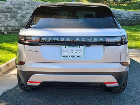 Used 2025 Land Rover Range Rover Velar S image 7