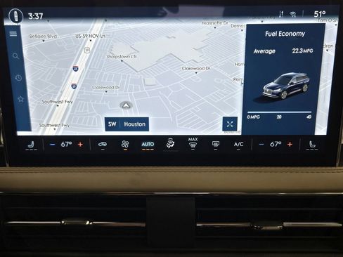 Used 2024 Lincoln Corsair Premiere image 17