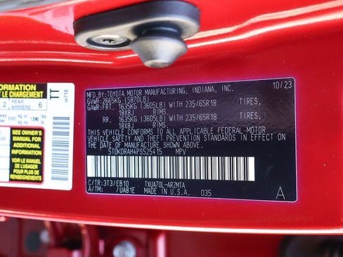 Used 2023 Toyota Highlander XLE image 56