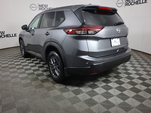 New 2026 Nissan Rogue S image 5