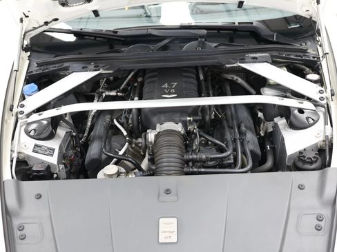 Used 2016 Aston Martin V8 Vantage GT RWD image 71