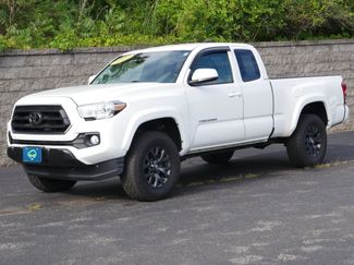 Used 2022 Toyota Tacoma SR5 AWD/4WD video 1