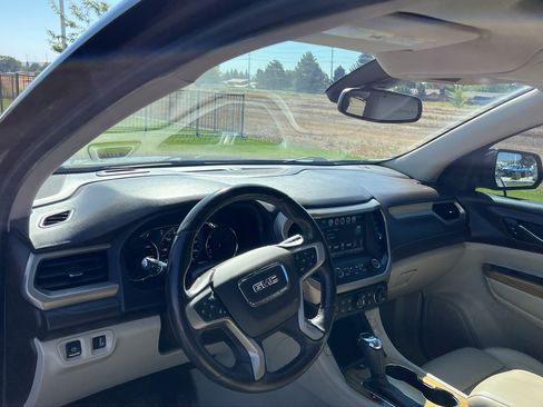 Used 2017 GMC Acadia Denali w/ Technology Package AWD/4WD image 16