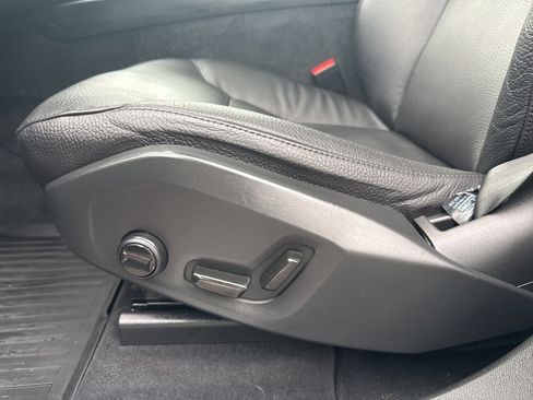 Used 2023 Volvo XC60 B5 Plus w/ Climate Package image 14