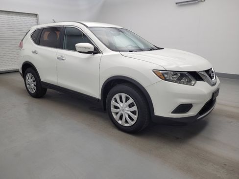 Used 2015 Nissan Rogue S image 11