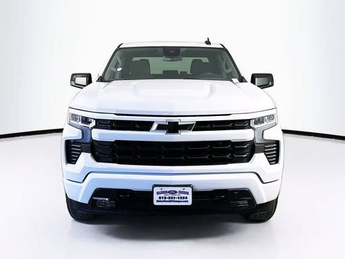Used 2024 Chevrolet Silverado 1500 RST w/ Z71 Off-Road Package AWD/4WD image 6