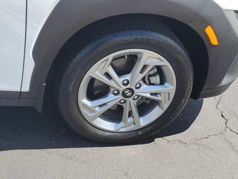 Certified 2023 Hyundai Kona SEL AWD/4WD image 6