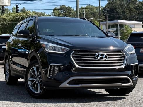 Used 2017 Hyundai Santa Fe SE w/ SE Premium Package 02 FWD image 7