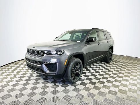 New 2026 Jeep Grand Cherokee L Limited w/ Limited Altitude Package AWD/4WD image 5