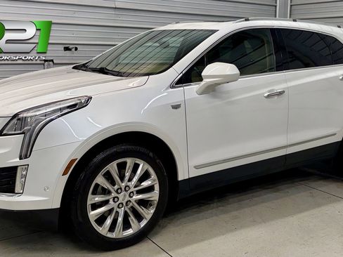 Used 2019 Cadillac XT5 Platinum image 1