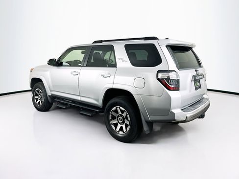 Used 2020 Toyota 4Runner TRD Off-Road Premium image 5