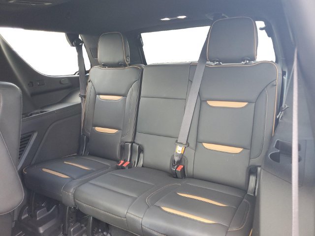 Used 2021 GMC Yukon AT4 w/ AT4 Premium Package AWD/4WD image 28