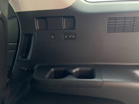 Used 2025 Hyundai Palisade Limited image 38