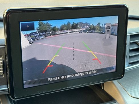 Certified 2023 Ford Explorer XLT w/ Equipment Group 202A image 21