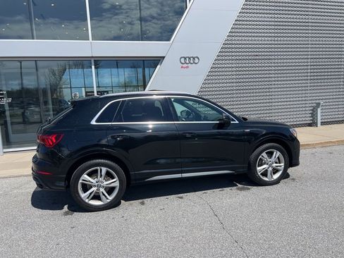 Used 2020 Audi Q3 2.0T Prestige w/ Prestige Package image 18
