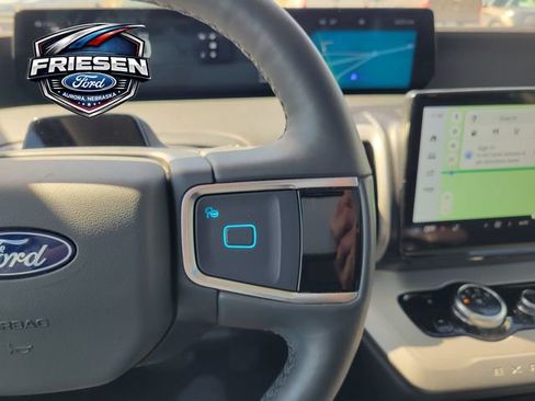 Used 2025 Ford Expedition Max Active image 16