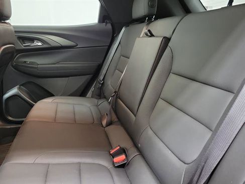 Used 2024 Chevrolet TrailBlazer RS w/ Convenience Package image 10