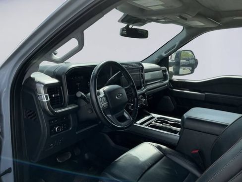Used 2024 Ford F350 Lariat w/ Lariat Ultimate Package AWD/4WD image 9