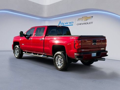 Used 2019 Chevrolet Silverado 2500 High Country w/ Duramax Plus Package AWD/4WD image 3