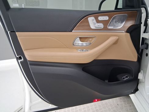 Used 2024 Mercedes-Benz GLE 350 4MATIC image 20