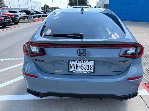 Certified 2025 Honda Civic Sport Touring image 6