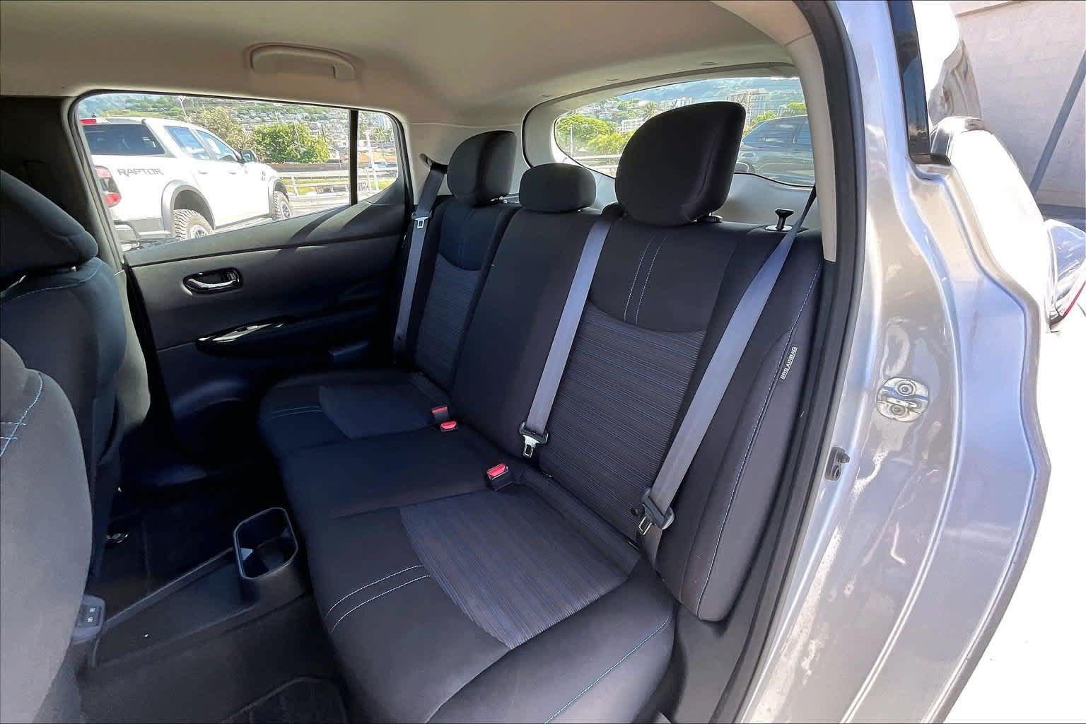 Used 2024 Nissan Leaf S FWD image 29