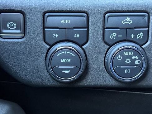 Used 2023 Chevrolet Silverado 1500 RST w/ Convenience Package II image 43