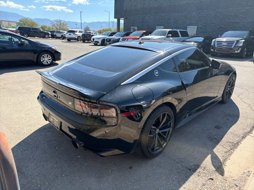 Used 2024 Nissan Z Performance w/ Floor Mat Package RWD image 4
