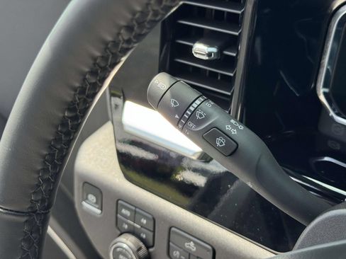 Used 2024 Chevrolet Silverado 1500 RST AWD/4WD image 10