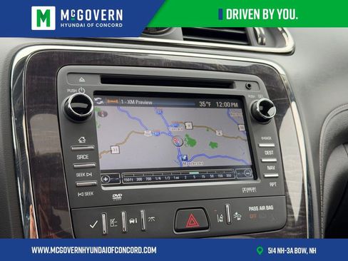 Used 2017 Buick Enclave Premium w/ Experience Buick Package image 10