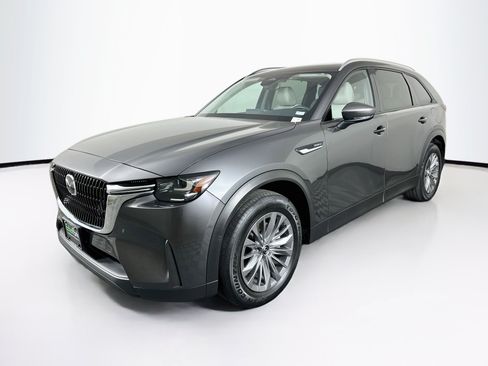 Used 2024 MAZDA CX-90 Plug-In Hybrid w/ Preferred AWD/4WD image 3